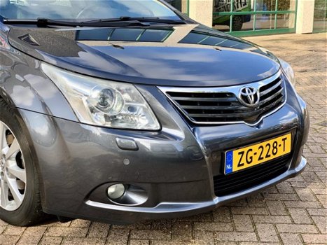 Toyota Avensis - 1.8 VVTi Executive Business Keyless Leder PDC - 1