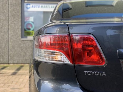 Toyota Avensis - 1.8 VVTi Executive Business Keyless Leder PDC - 1