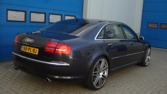 Audi A8 - 4.2 quattro Lang Pro Line A8 4.2 quattro Lang Pro Line - 1