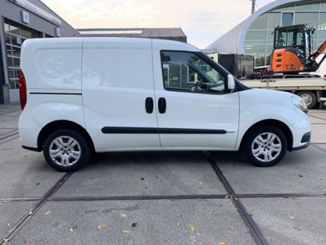 Fiat Doblò Cargo - 1.3 MJ L1H1 SX 2017 Airco 45.271 km - 1