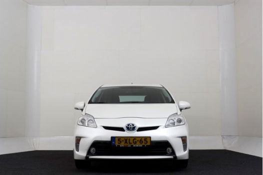 Toyota Prius - 1.8 Dynamic Business CS67406 | Automaat | Navi | Cruise | PDC | Clima | - 1