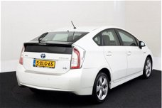 Toyota Prius - 1.8 Dynamic Business CS67406 | Automaat | Navi | Cruise | PDC | Clima |