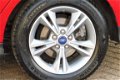 Ford Focus Wagon - 1.6 ECOBOOST 150PK TITANIUM Navi/Ecc/Ccr/Pdc/Trekhaak - 1 - Thumbnail