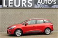 Renault Clio Estate - TCE 120 Intens/ Navi/Pdc/Ccr/Airco/ 13956 Km - 1 - Thumbnail