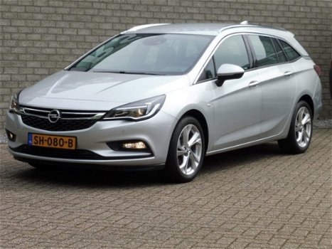 Opel Astra Sports Tourer - TURBO INNOVATION Ecc/Ccr/Navi/ 77Kw - 1