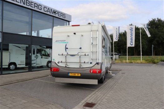 88 Robuuste Tandem Hymer B 694 AUTOMAAT Bar zit - 7