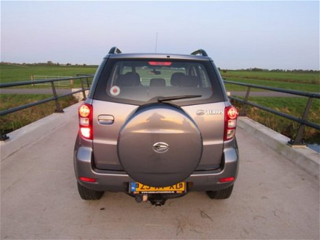 Daihatsu Terios - 1.5-16v Expedition 2WD, airco, trekhaak, - 1