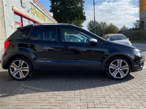 Volkswagen Polo - 1.4-16V Cross - 1