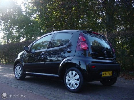 Peugeot 107 - 1.0 Active - 1