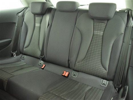 Audi A3 Sportback - 1.4TFSi 122PK Aut. Ambition (PANO/XENON/NAVI/PDC/CRUISE) - 1