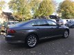 Volkswagen Passat - 1.6 TDI Highline Panodak Climate Control - 1 - Thumbnail