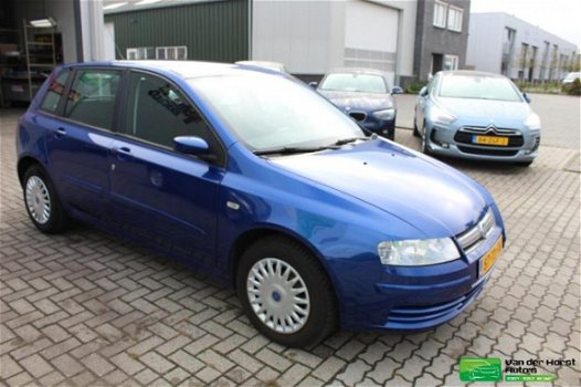 Fiat Stilo - 1.6 16v Dynamic 5 deurs airco - 1