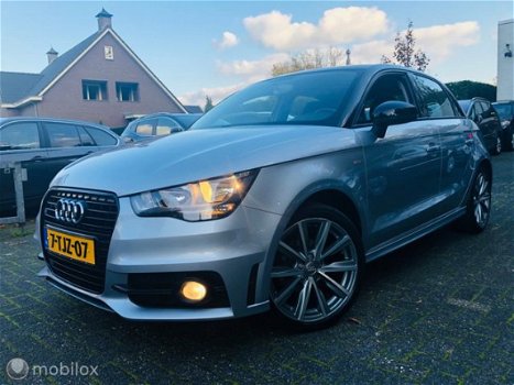 Audi A1 Sportback - 1.2 TFSI S-Line / Navi / Audio / LM / Zeer mooi - 1