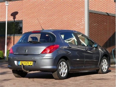 Peugeot 308 - 1.6 VTi XS , navigatie, parkeersensoren, trekhaak - 1