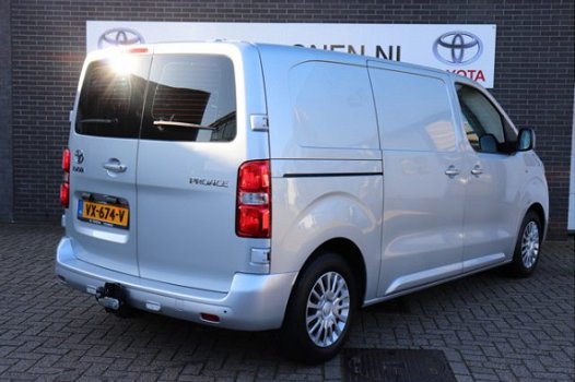 Toyota ProAce Worker - 1.6 D-4D Professional Ex BTW prijs Navigatie - Parkeersensoren - Trekhaak - C - 1