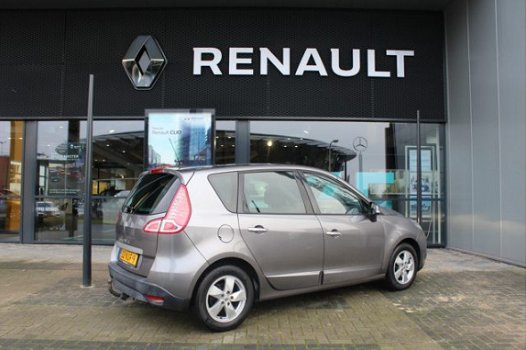 Renault Scénic - 2.0 CVT Dynamique - Automaat - Lederen bekleding - Elektrisch verstelbare stoelen m - 1