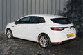 Renault Mégane - TCe 100 Zen * PARKEEERSENSOREN V+A / 1e EIGENAAR - 1 - Thumbnail