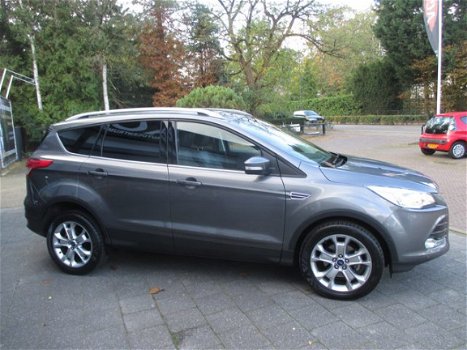 Ford Kuga - 1.6 Titanium Plus NAVI ECC PDC CRUISE 18