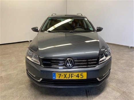 Volkswagen Passat Variant - 1.6 TDI BlueMotion Executive Edition BTW auto - 1