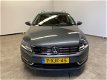 Volkswagen Passat Variant - 1.6 TDI BlueMotion Executive Edition BTW auto - 1 - Thumbnail