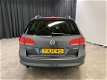 Volkswagen Passat Variant - 1.6 TDI BlueMotion Executive Edition BTW auto - 1 - Thumbnail