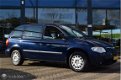 Chrysler Voyager - 2.4i Business Edition - 1 - Thumbnail