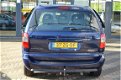 Chrysler Voyager - 2.4i Business Edition - 1 - Thumbnail