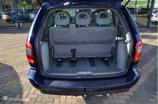 Chrysler Voyager - 2.4i Business Edition - 1