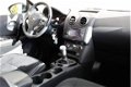 Nissan Qashqai - 1.6 16v Connect 360 95dkm Navi Pano Trekhaak - 1 - Thumbnail