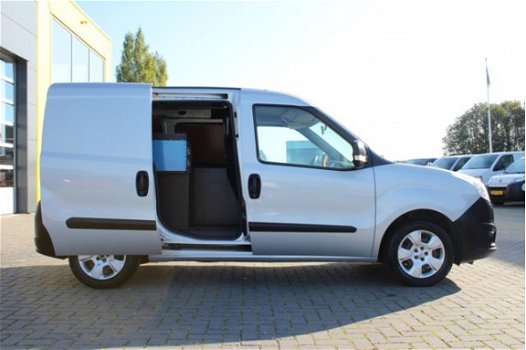 Opel Combo - 1.3 CDTi Airco inrichting 90 PK Nette Opel - 1