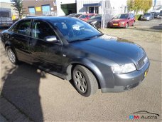 Audi A4 - 2.0 5V