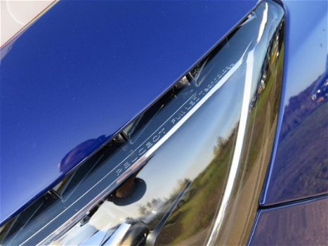 Peugeot 308 - 2.0 BlueHDi Blue Lease GT-line Denon Audio Achteruitrijcamera Leder/Alcantara Panorama - 1