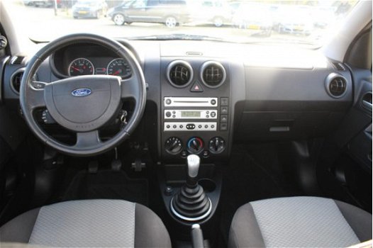 Ford Fusion - 1.6-16V Futura airco, radio cd speler, elektrische ramen, trekhaak, parkeersensoren, l - 1