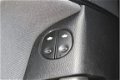 Ford Fusion - 1.6-16V Futura airco, radio cd speler, elektrische ramen, trekhaak, parkeersensoren, l - 1 - Thumbnail