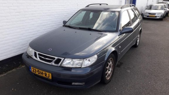 Saab 9-5 Estate - 2.0t SE LOOPT SLECHT - 1