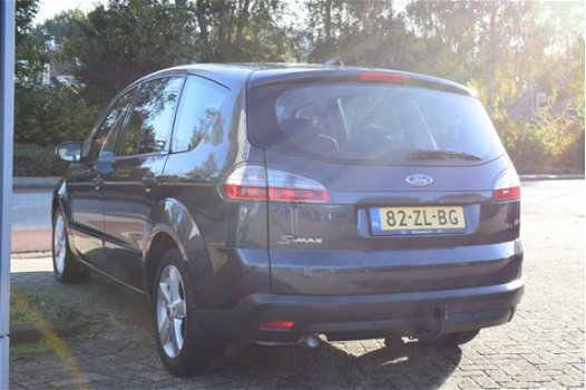 Ford S-Max - Titanium 2.0 16v 145pk | Trekhaak | Navigatie | parkeersensoren Achter | - 1