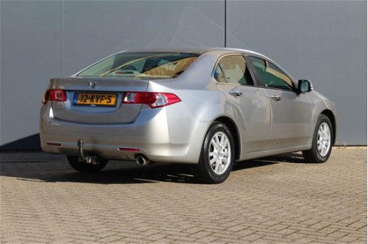 Honda Accord - 2.0i Elegance Aut. | Navigatie | Stoelverwarming | Cruise control | Trekhaak | Climat - 1