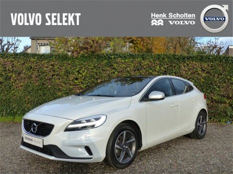 Volvo V40 - 2.0 D2 R-Design, Standkachel, Leder, 'Pano'dak - 1