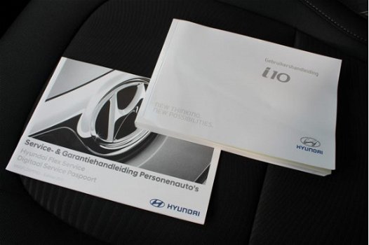 Hyundai i10 - 1.0i i-Motion | Airco | USB | El. bed. ramen | Garantie 11-2022 | - 1