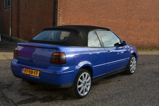 Volkswagen Golf Cabriolet - 1.6 74KW - 1