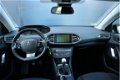 Peugeot 308 SW - 1.6 HDI 120 pk Blue Lease Executive Panoramadak / Navigatie / Parkeerhulp voor & ac - 1 - Thumbnail