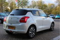 Suzuki Swift - 1.2 Stijl Smart Hybrid Fabrieksgarantie | Rijklaarprijs | Pechhulp | Onderhoudsbeurt - 1 - Thumbnail