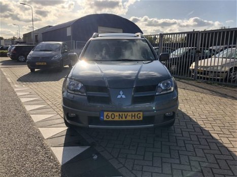 Mitsubishi Outlander - 2.0 Sport 4WD Warrior VERKOCHT - 1