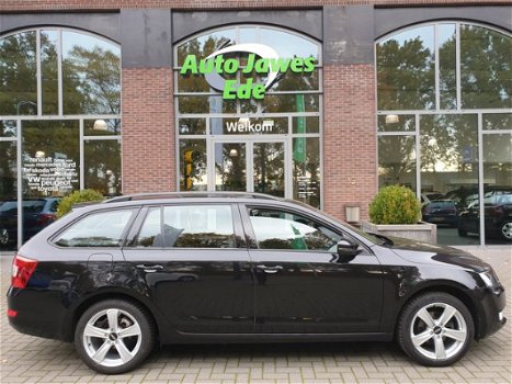 Skoda Octavia Combi - 1.2 TSI Greentech Ambition Businessline -= Automaat = - 1