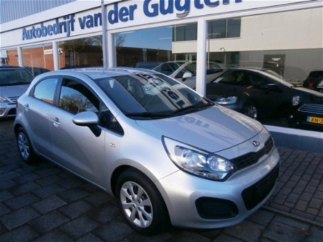 Kia Rio - 1.2 CVVT ComfortLine - 1