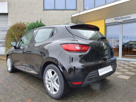 Renault Clio - TCe 90 Zen | navigatie | parkeersensoren | INCLUSIEF RIJKLAARPAKKET TWV € 695, - 1