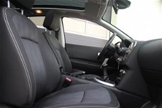 Nissan Qashqai - 1.6 Tekna Navi Panoramadak 17 inch