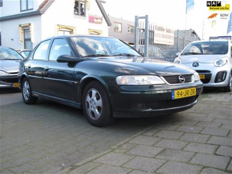 Opel Vectra - 1.6-16V Diamond airco elek pak nap apk - 1