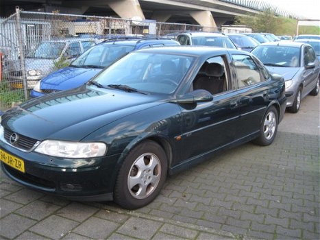 Opel Vectra - 1.6-16V Diamond airco elek pak nap apk - 1