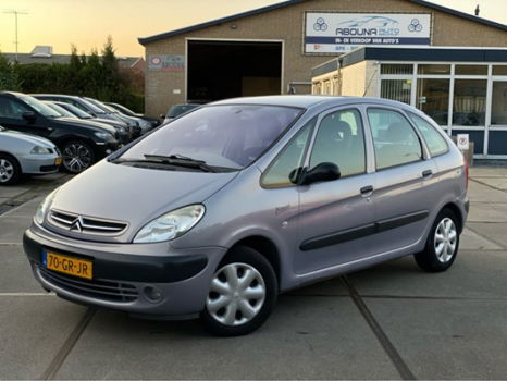 Citroën Xsara Picasso - 1.8i-16V/Clima/CruiseC/Nieuwe Apk - 1